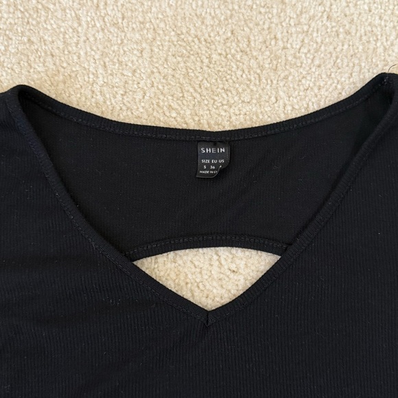 Shein Black V-Neck Tied Open Back Crop Top - Picture 4 of 5